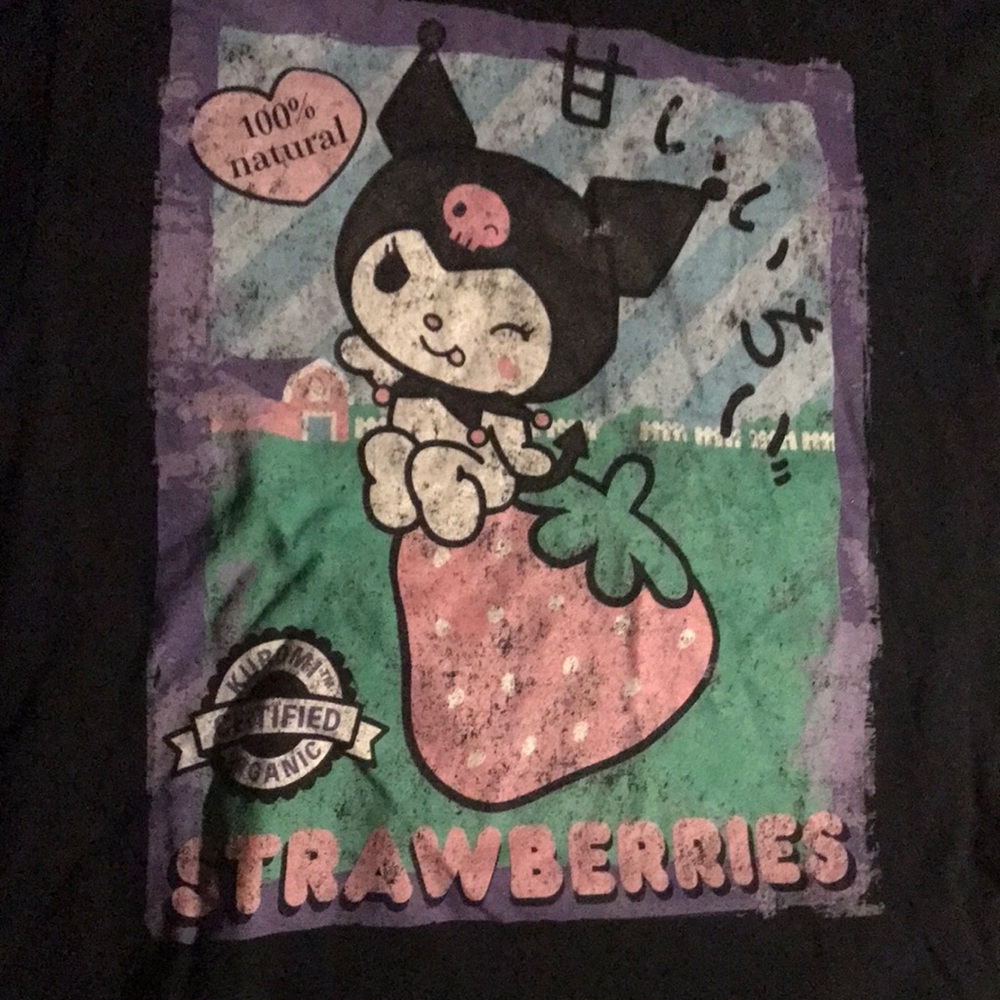 E-girl shirt cute hello kitty with strawberry